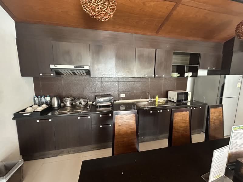 Dhevan Dara Resort, Prachuap Khiri Khan