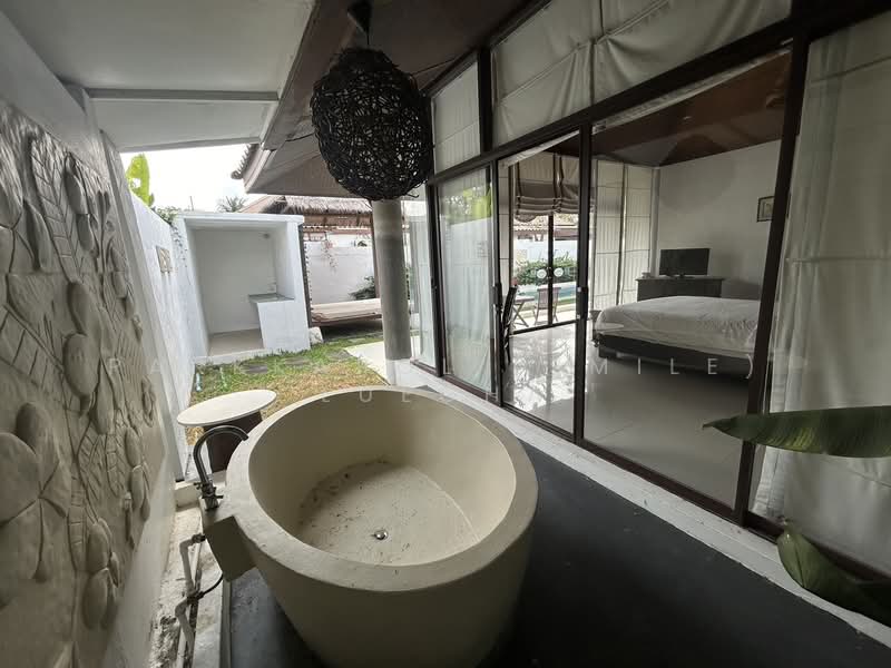 Dhevan Dara Resort, Prachuap Khiri Khan