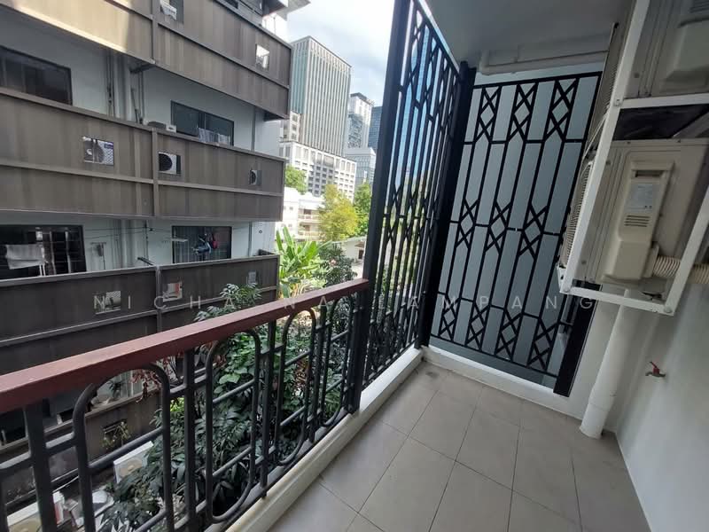 Na Vara Residence, Bangkok