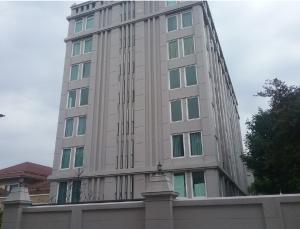 Condominium/Apartment Complex Bang Na Bangkok