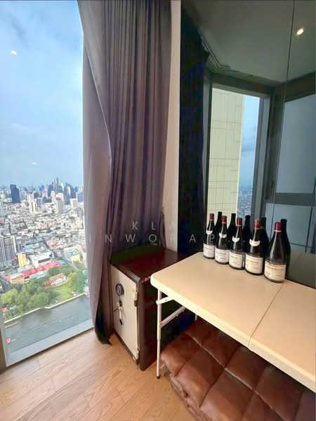 Magnolias Waterfront Residences, Bangkok