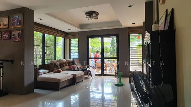 บ้านพัก 5 ห้องนอน, กรุงเทพมหานคร