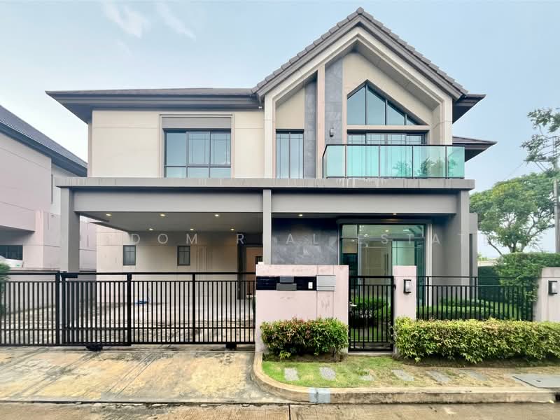 Bangkok Boulevard Sathorn-Pinklao 2, Nonthaburi