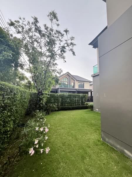 Bangkok Boulevard Sathorn-Pinklao 2, Nonthaburi
