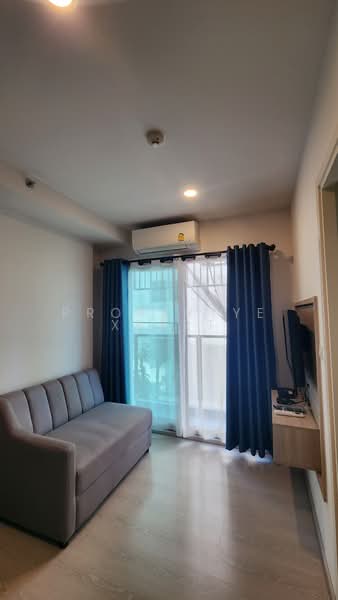 Phyll Phahol 34, Bangkok