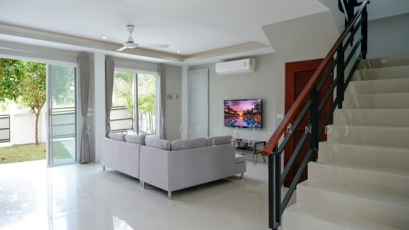 Charming 3BR Townhouse Near Fisherman’s Village, Koh Samui, Surat Thani