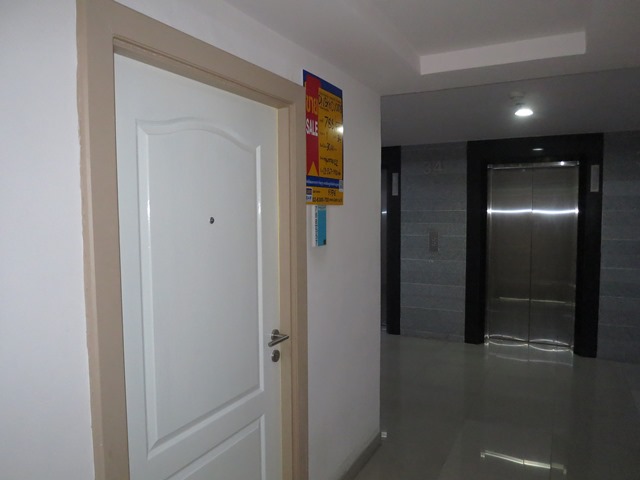Condominium unit for sale at Bangkok Horizon Rama 9, 34th floor.