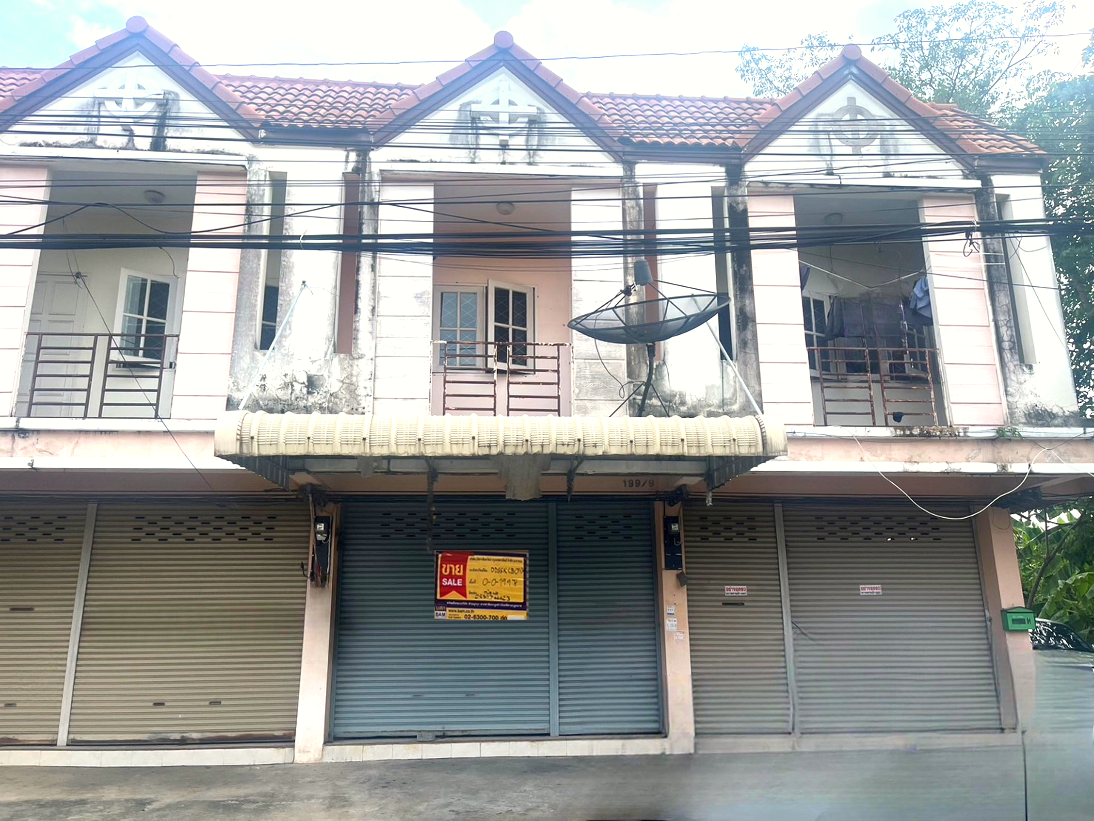 Commercial Townhouse in Samutsakorn