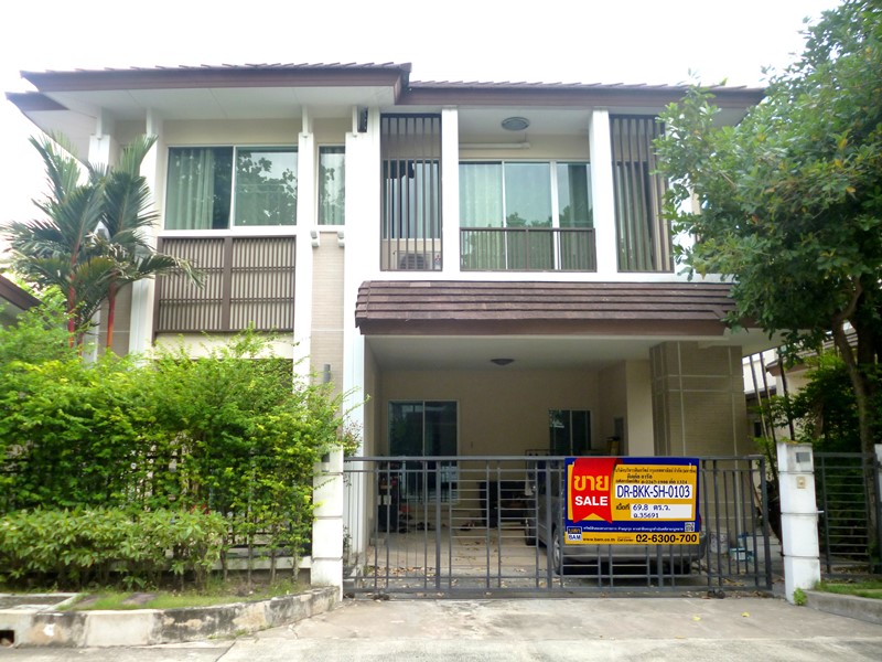 บ้านเดี่ยว โครงการเดอะ เซนโทร อ่อนนุช-วงแหวน