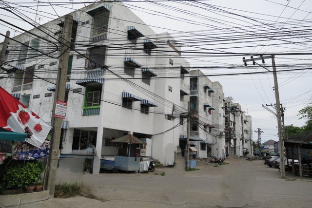 คอนโดมิเนียม โครงการบ้านสวนนครธน 2 หนองแขม