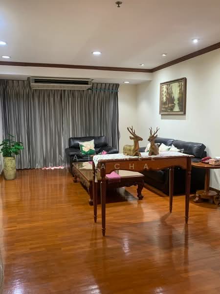 Baan Prueksasiri 1, Bangkok