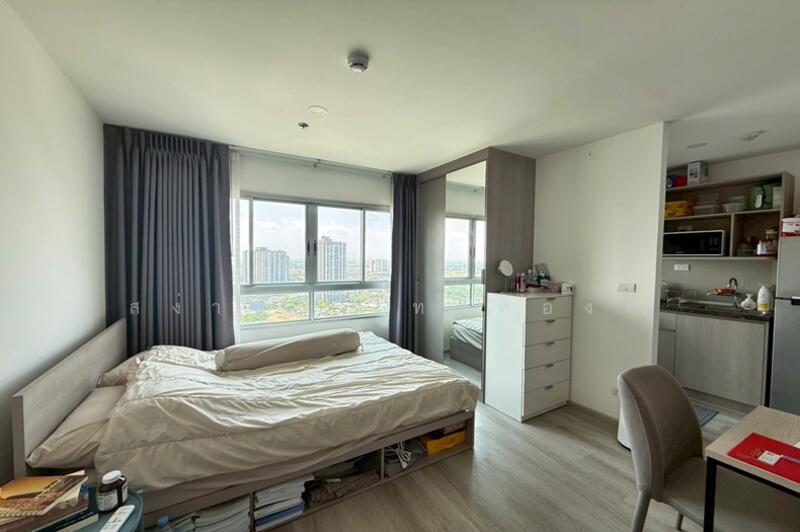Elio Sathorn-Wutthakat, Bangkok