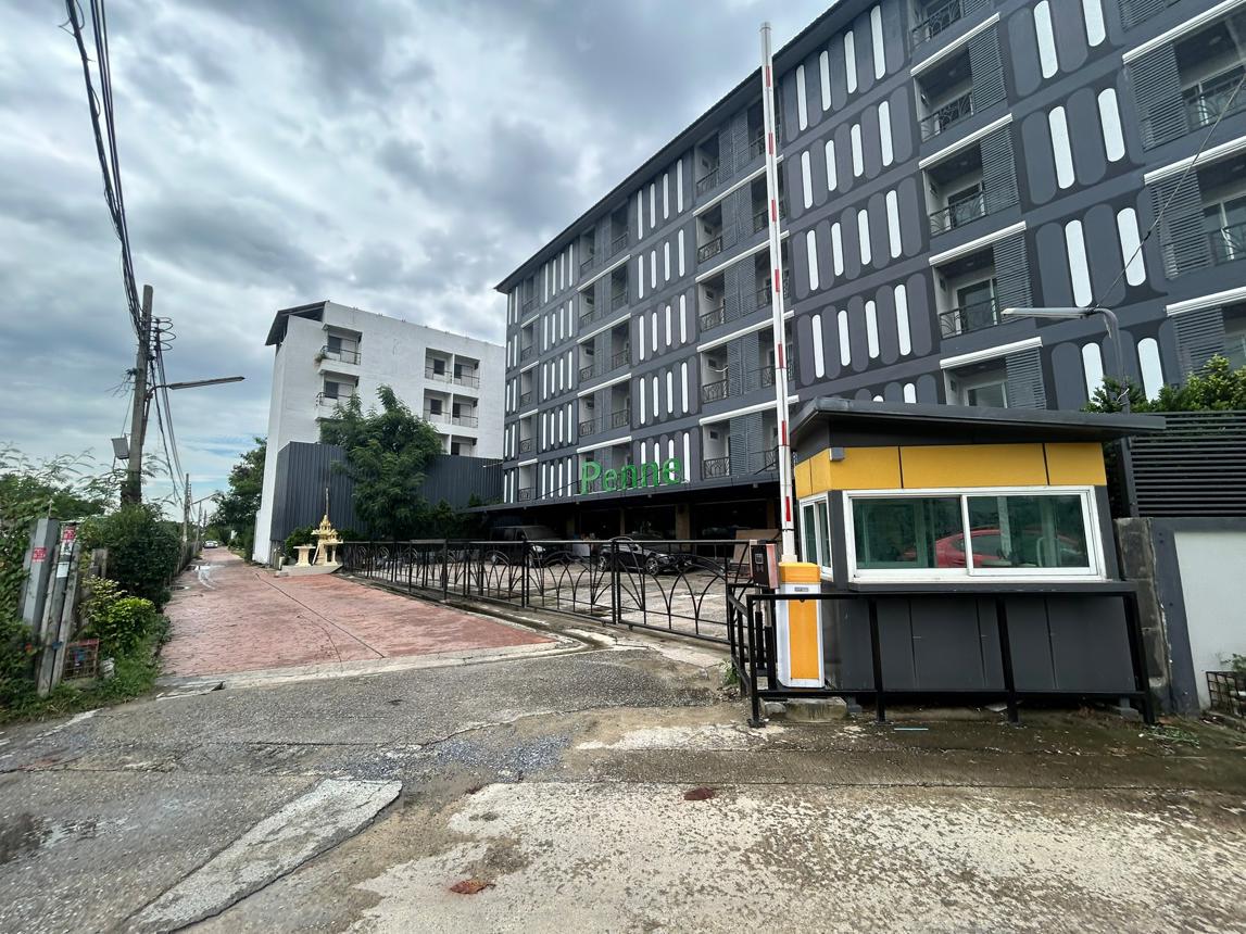 Condominium connected condominium (Green Point) Nong Chok Bangkok