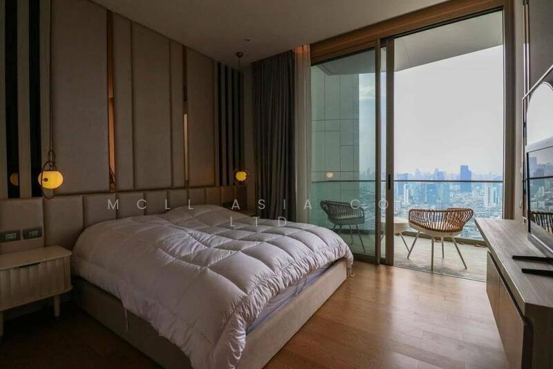 Magnolias Waterfront Residences, Bangkok