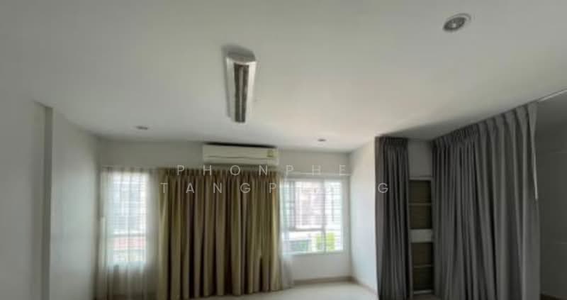 3-BR Townhouse, Chon Buri (Pattaya)