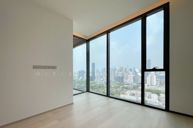EI8HTEEN SEVEN - One Bangkok, Bangkok