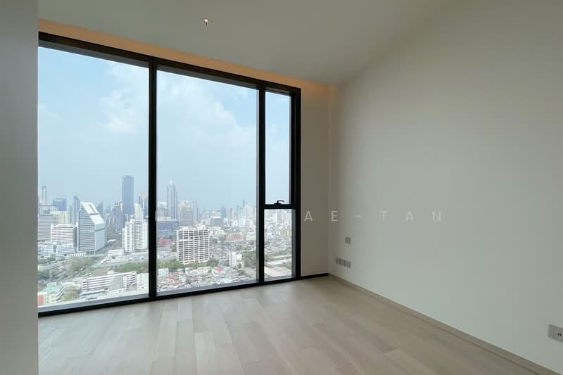 EI8HTEEN SEVEN - One Bangkok, Bangkok