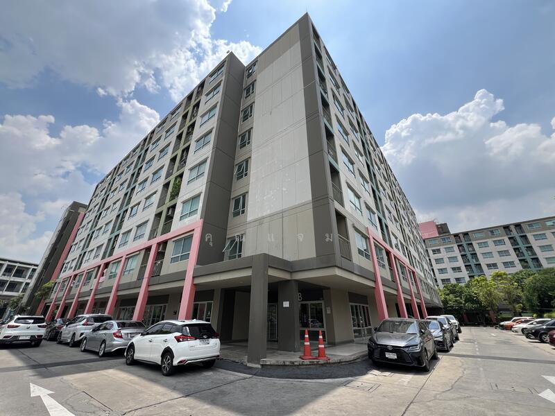 Lumpini Ville Ratchaphruek-Bangwaek, Bangkok