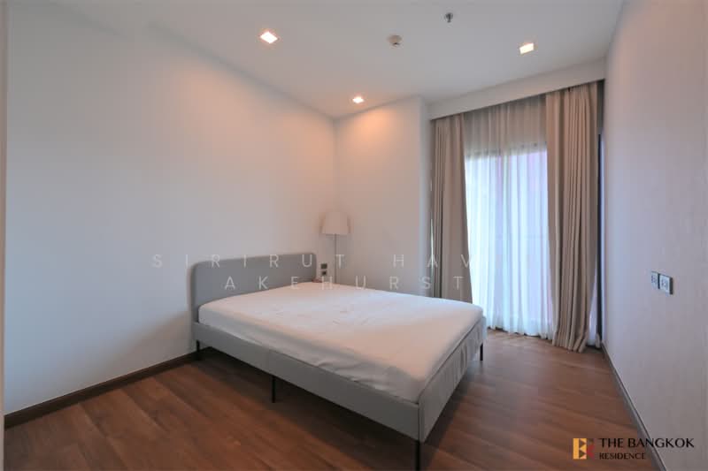 Noble Reveal, Bangkok