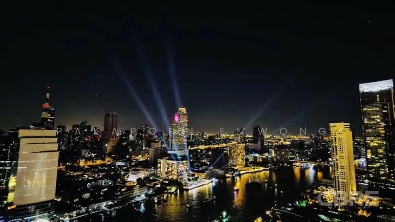Magnolias Waterfront Residences, Bangkok