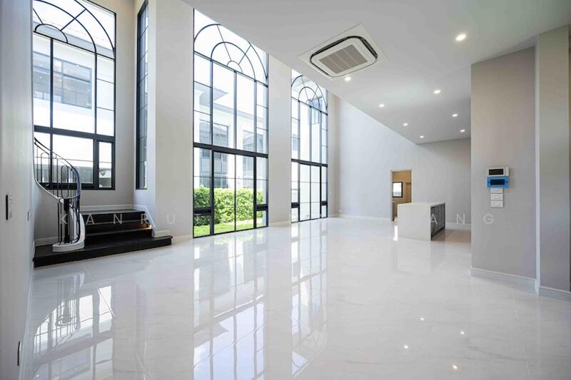 Narasiri Bangna Km.10, Samut Prakan