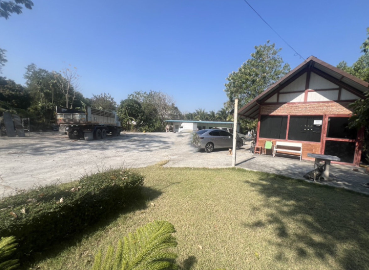 Single-Family Home in Chonburi, Chonburi