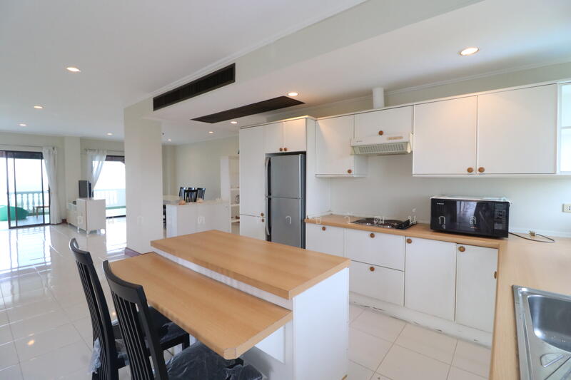 Baan Somprasong Huahin, Prachuap Khiri Khan
