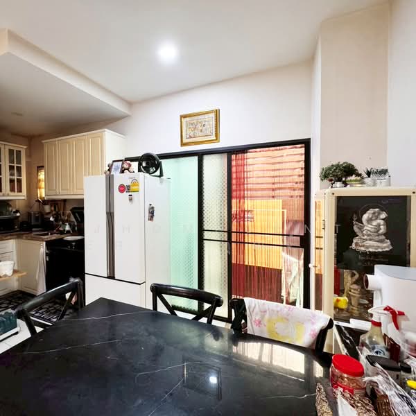 Baan Klang Muang Rama 9-Krungthep Kreetha, Bangkok