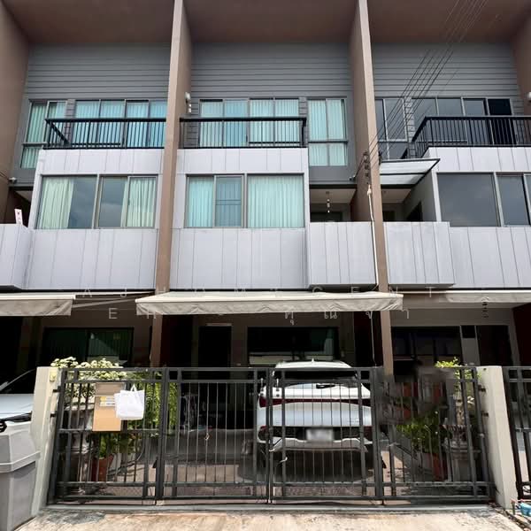 Baan Klang Muang Rama 9-Krungthep Kreetha, Bangkok