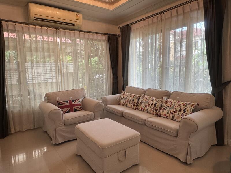Laddarom Elegance Kaset-Nawamin, Bangkok