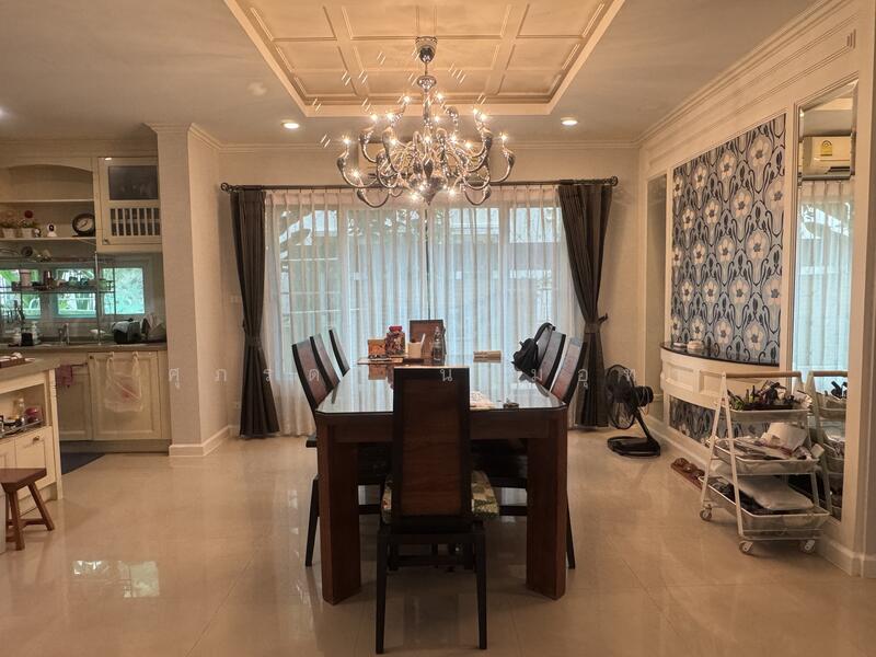 Laddarom Elegance Kaset-Nawamin, Bangkok