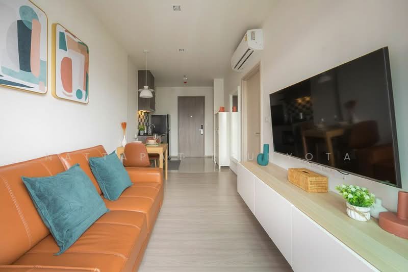 The Base Phetchaburi-Thonglor, Bangkok