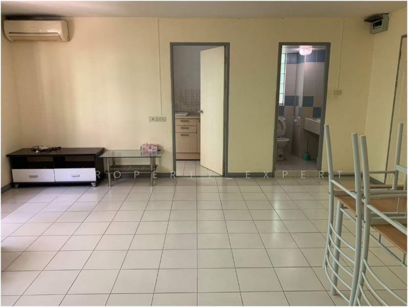 Lumpini Center Ladprao 111, Bangkok