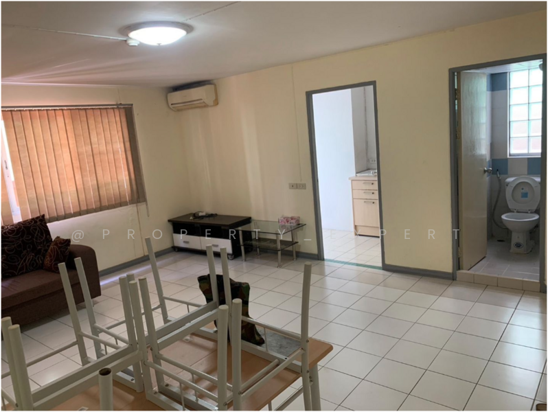 Lumpini Center Ladprao 111, Bangkok
