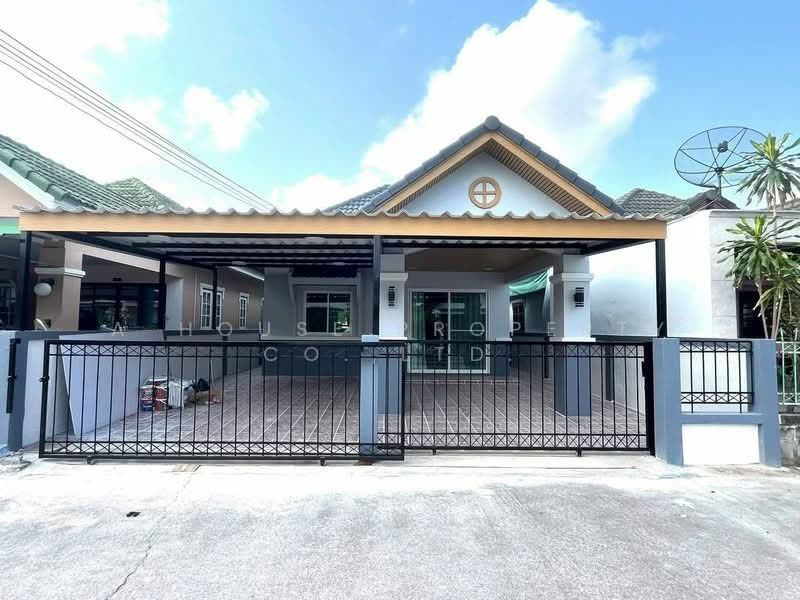Single house for sale in Praditpaisan 3 Village, Noen Phasuk, Sriracha., Chon Buri (Pattaya)