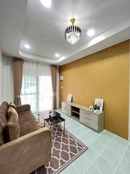 Single house for sale in Praditpaisan 3 Village, Noen Phasuk, Sriracha., Chon Buri (Pattaya)