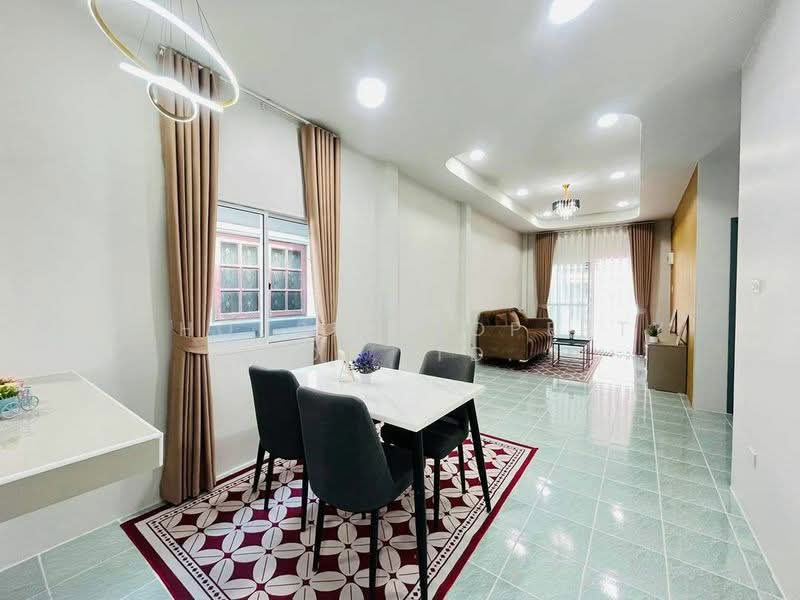 Single house for sale in Praditpaisan 3 Village, Noen Phasuk, Sriracha., Chon Buri (Pattaya)