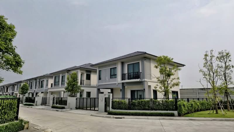 Passorn Chatuchot-Ramintra, Bangkok