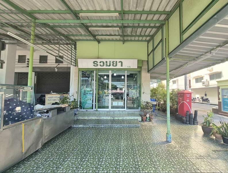 ขาย อาคารพาณิชย์ 4 ชั้น โครงการเฉลิมพระเกียรติ บางศรีเมือง, Nonthaburi
