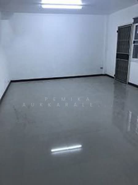 5-BR Townhouse, Bangkok