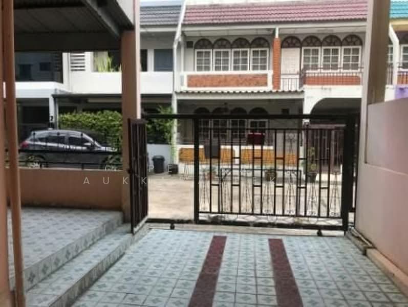 5-BR Townhouse, Bangkok