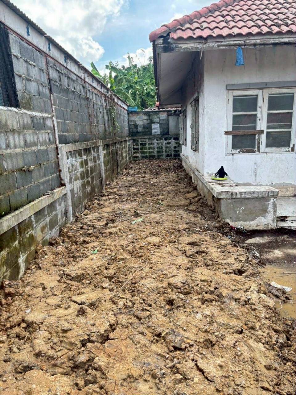 บ้านเดี่ยว โครงการเลคไซด์วิลล์ ลำลูกกา