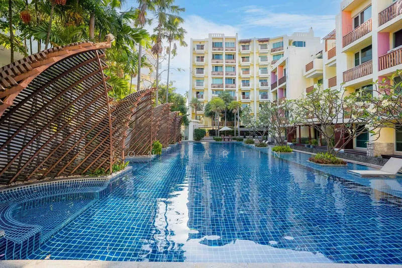 Mykonos Huahin, Prachuap Khiri Khan