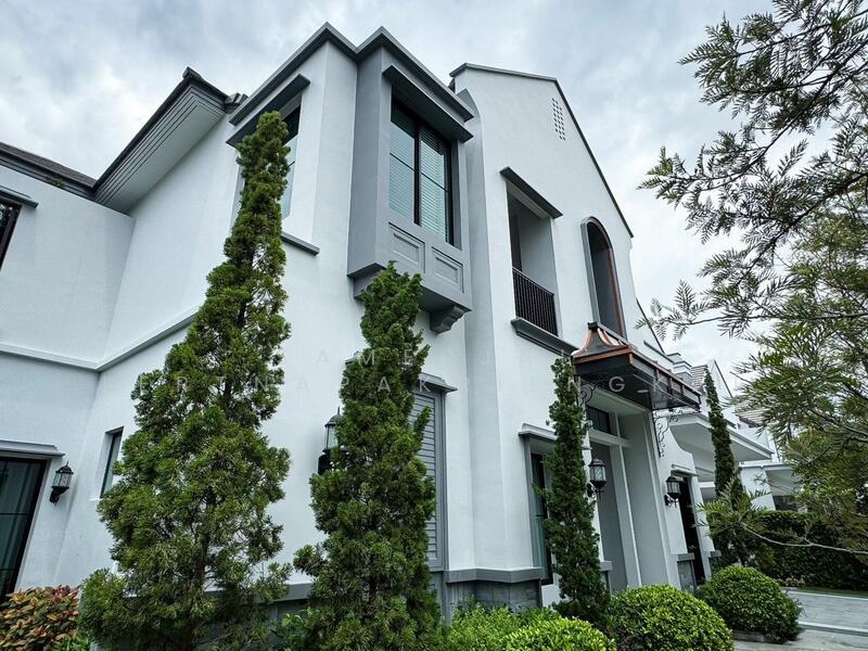 Nantawan Rama 9 - New Krungthepkreetha, Bangkok