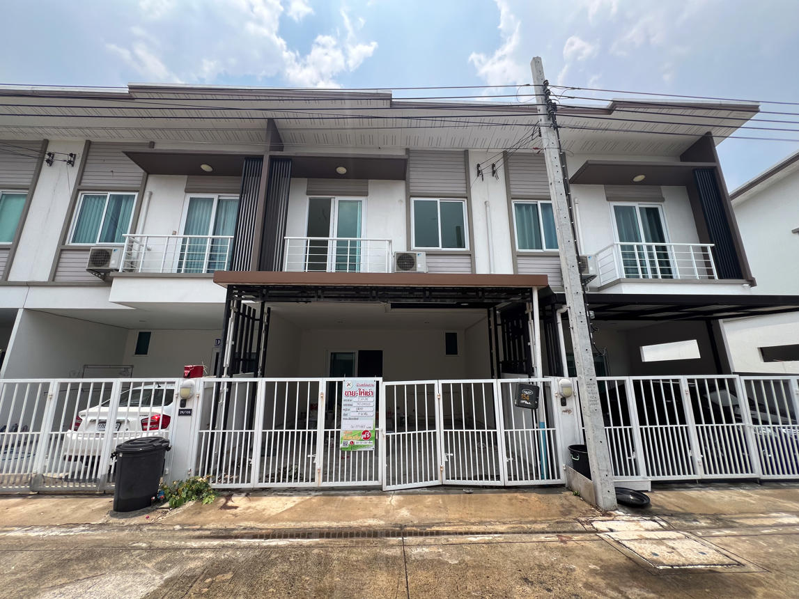 Townhouse Phumithara Kanchanaphisek - Bang Bua Thong, Thanyaburi, Nonthaburi