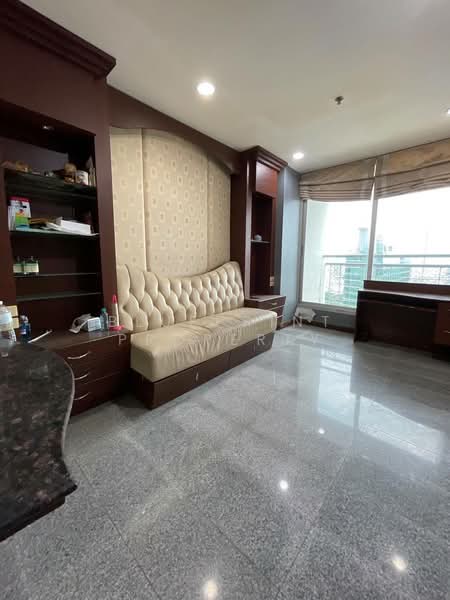 Sathorn House, Bangkok