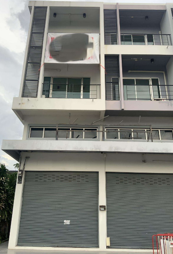 Townhouse in Bang Pa-in, Ayutthaya Province