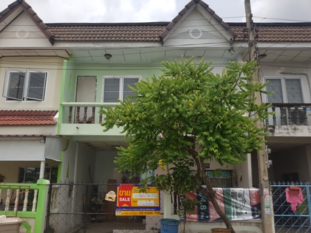 Townhouse at Prajutthong Town, Bang Khen