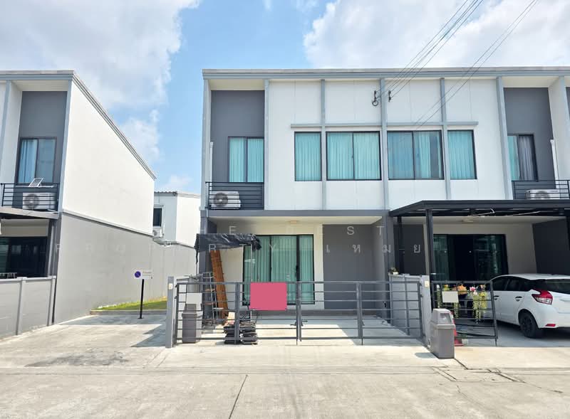 Pleno Bangna-Onnut, Samut Prakan