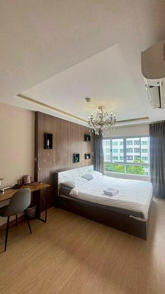 Elio Del Ray, Bangkok